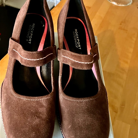 Rockport Walk-Dry Suede Shoes, Sz.8 - Picture 2 of 7